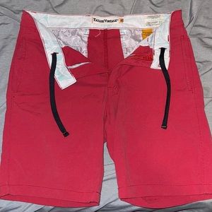 Tailor Vintage Westport Fit Red 9” Inseam Size 32